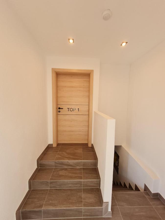Frida Appartements Grobming Bagian luar foto